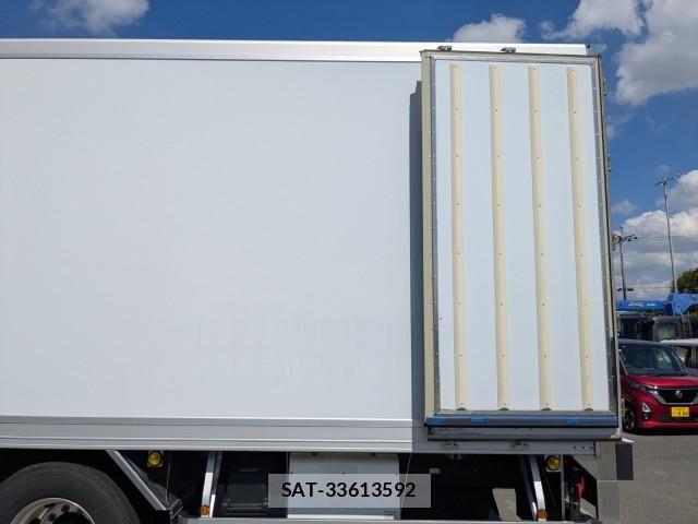 Hino PROFIA 2024-05 8231415-8