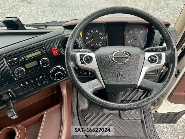 Hino PROFIA 2021-07 8231422-22