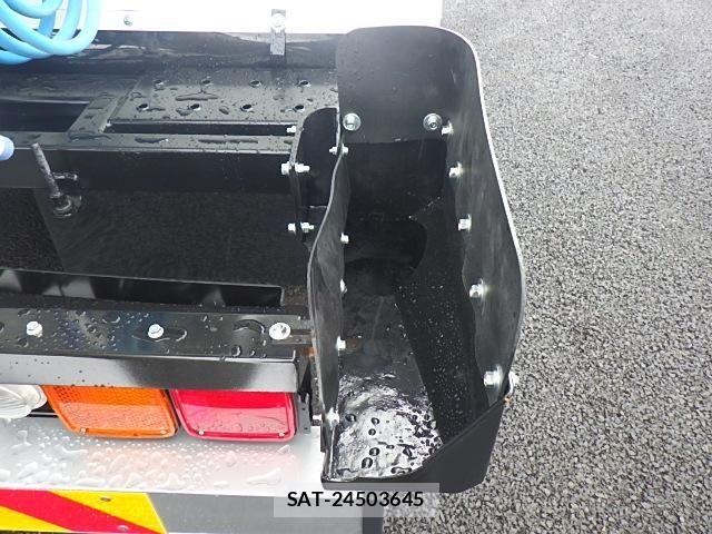 Hino PROFIA 2016-03 8231418-17