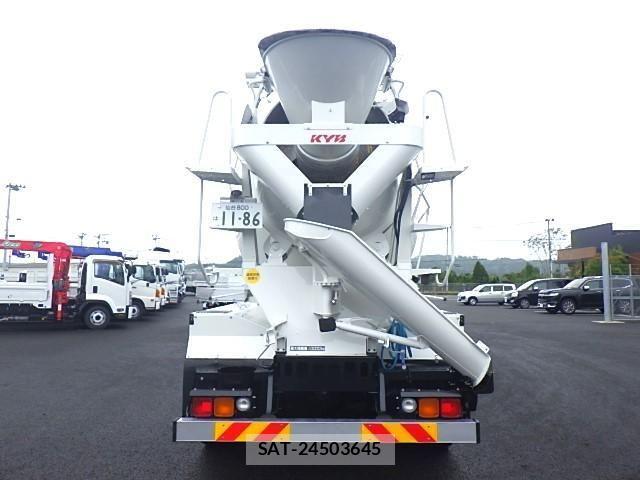 Hino PROFIA 2016-03 8231418-2