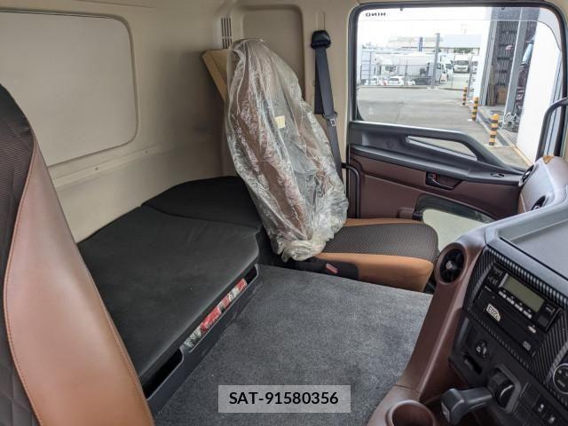Hino PROFIA 2024-07 8231417-9