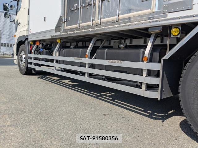 Hino PROFIA 2024-07 8231417-18