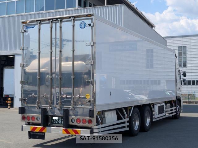 Hino PROFIA 2024-07 8231417-3