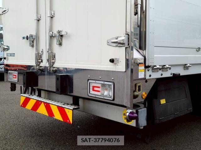 Hino PROFIA 2021-03 8231420-24