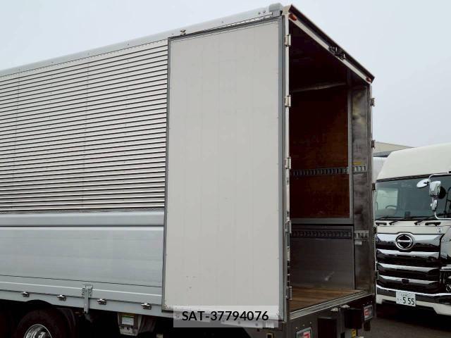 Hino PROFIA 2021-03 8231420-26