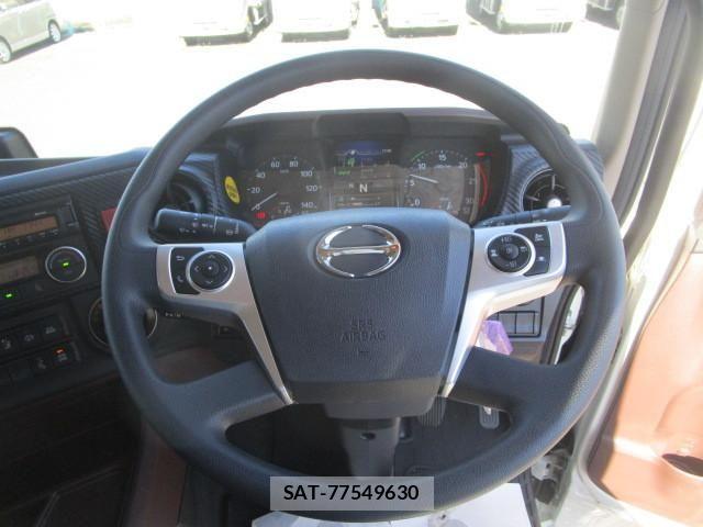 Hino PROFIA 2025-12 8231411-9
