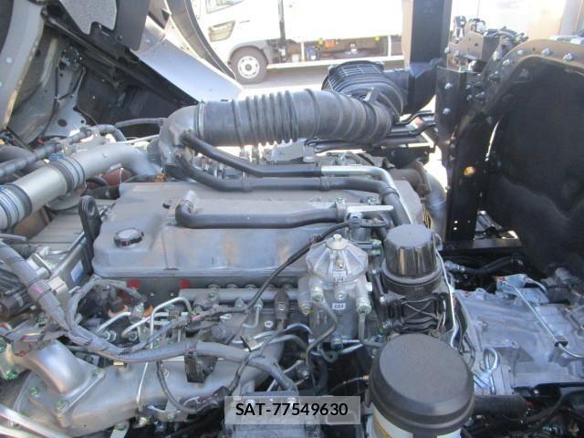 Hino PROFIA 2025-12 8231411-16