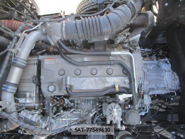 Hino PROFIA 2025-12 8231411-17