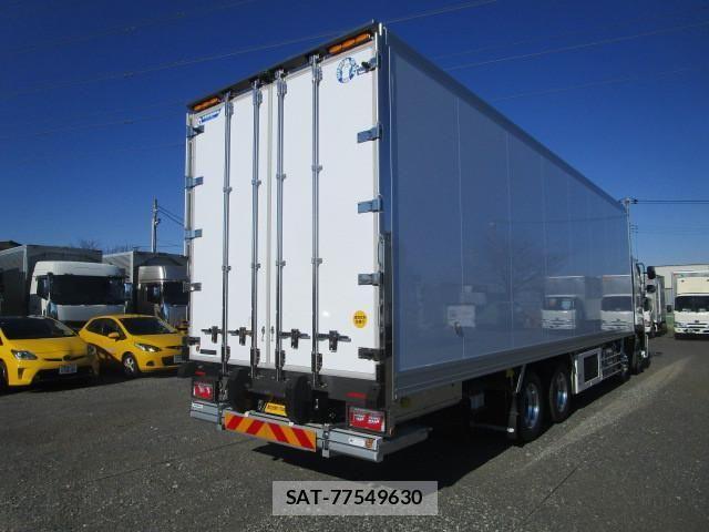 Hino PROFIA 2025-12 8231411-3
