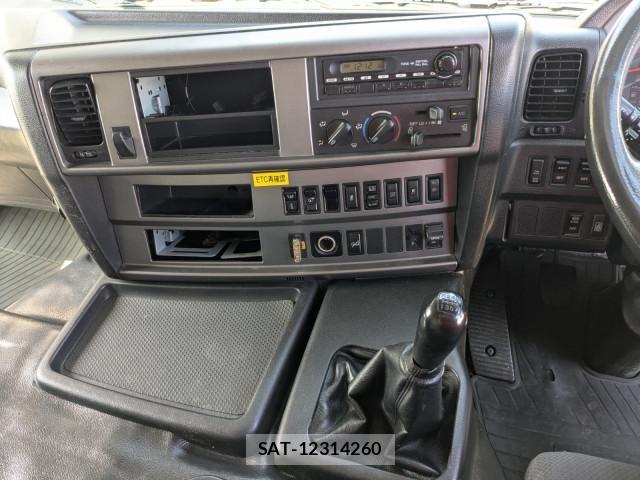 Hino PROFIA 2014-06 8231430-9