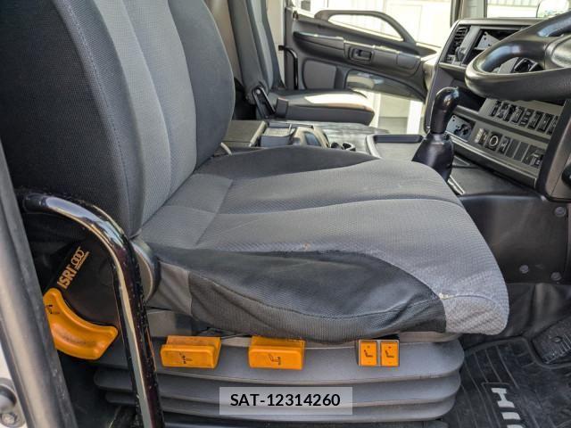 Hino PROFIA 2014-06 8231430-11