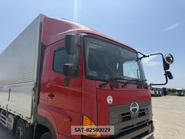 Hino PROFIA 2016-05 8246432-9