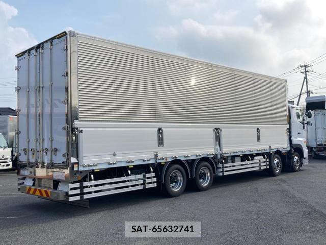 Hino PROFIA 2025-11 8246429-2