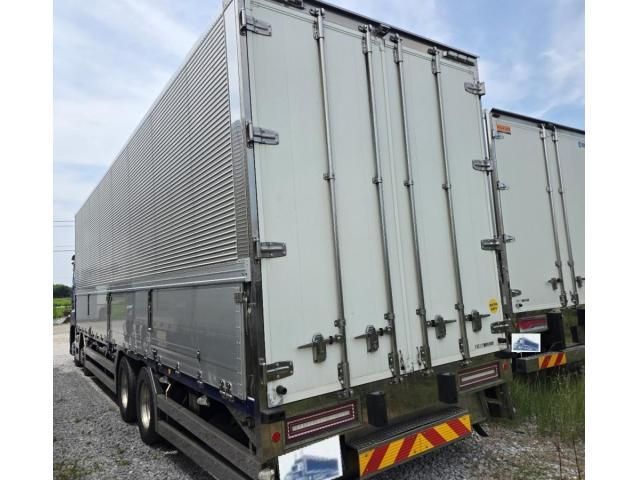 Hino PROFIA 2018-06 8311131-1