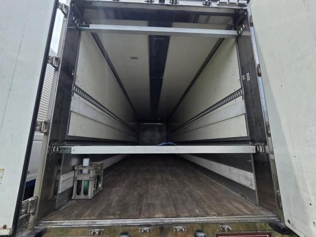 Hino PROFIA 2018-06 8311131-24