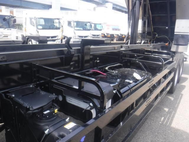 Hino PROFIA 2026-01 8311129-11
