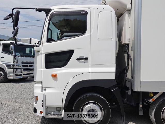 Hino PROFIA 2020-06 8316611-9