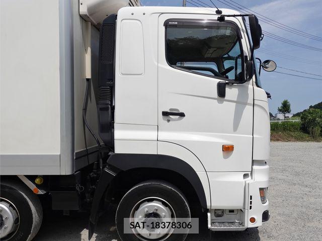 Hino PROFIA 2020-06 8316611-2