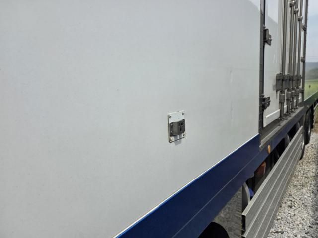 Hino PROFIA 2021-09 8311133-11