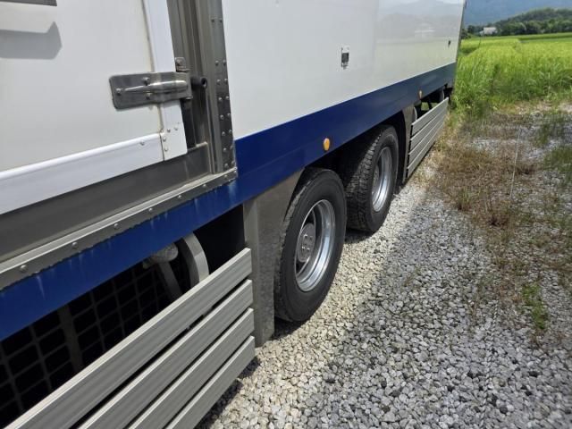 Hino PROFIA 2021-09 8311133-20