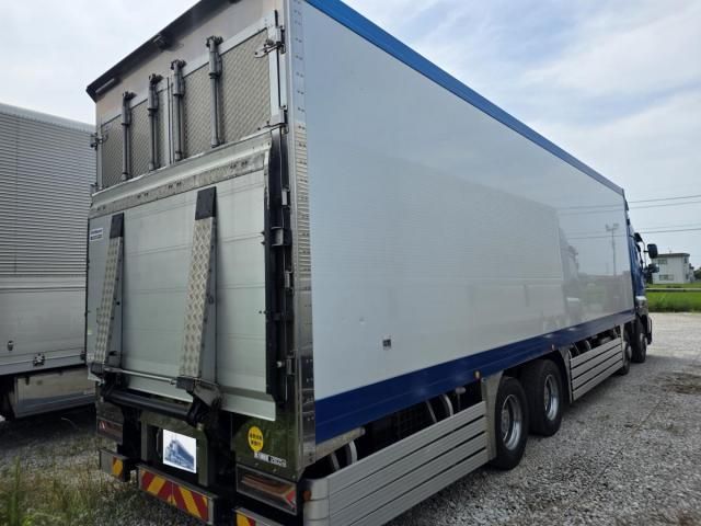 Hino PROFIA 2021-09 8311133-3