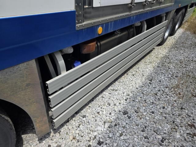 Hino PROFIA 2021-09 8311133-8