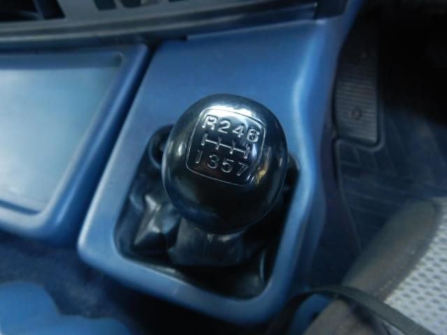 Hino PROFIA 2007-02 8311139-13