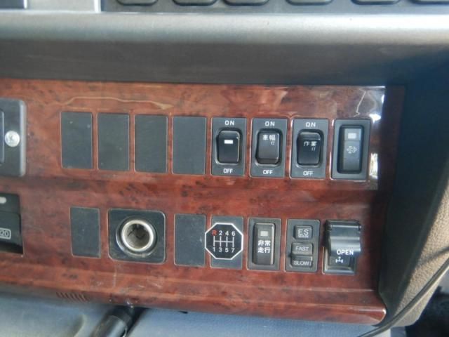 Hino PROFIA 2009-03 8311138-13