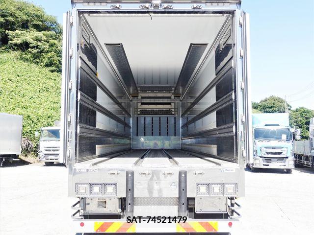 Hino PROFIA 2017-10 8316612-9
