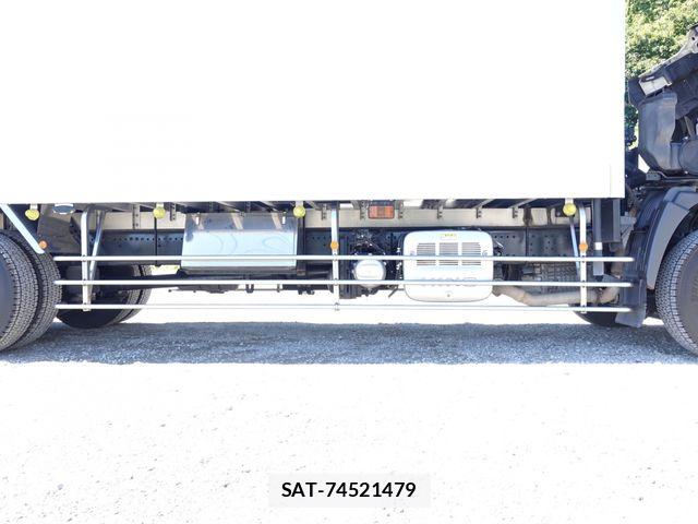 Hino PROFIA 2017-10 8316612-15