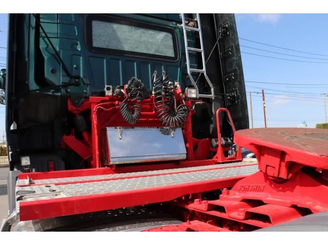 Hino PROFIA 2018-09 8331958-9