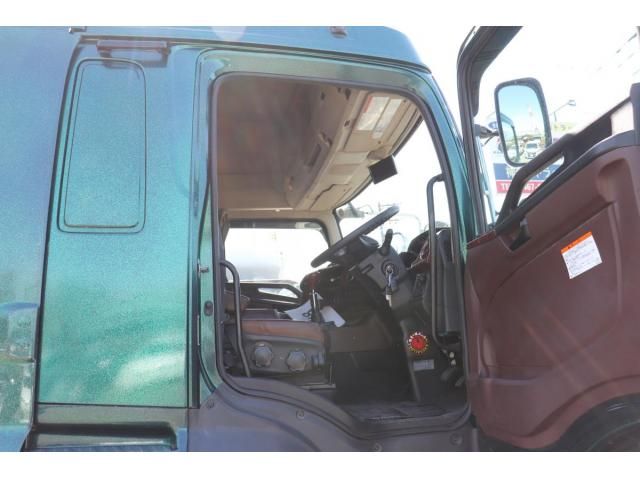 Hino PROFIA 2018-09 8331958-14