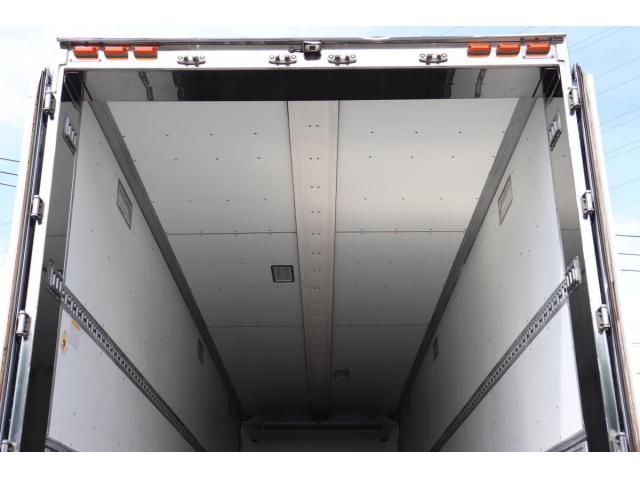 Hino PROFIA 2020-05 8331949-13