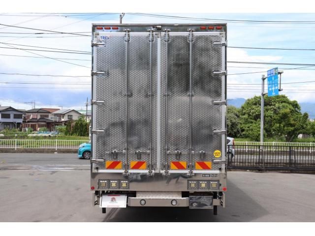 Hino PROFIA 2020-05 8331949-4