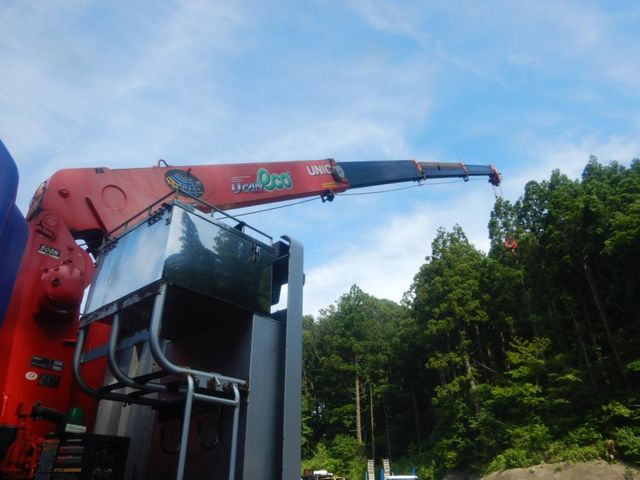 Hino PROFIA 2015-03 8331964-23
