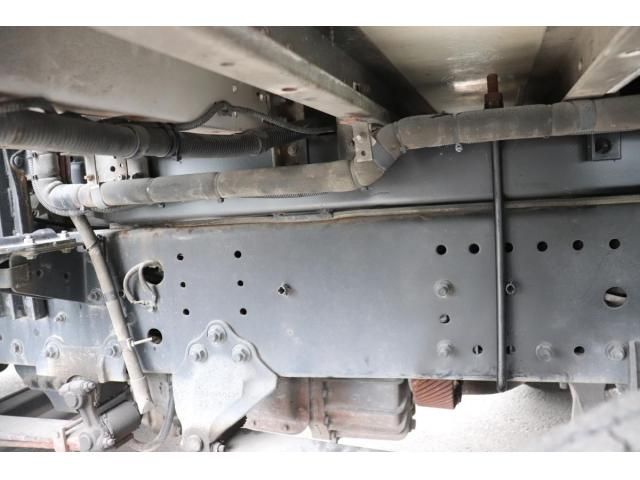 Hino PROFIA 2020-10 8331948-11