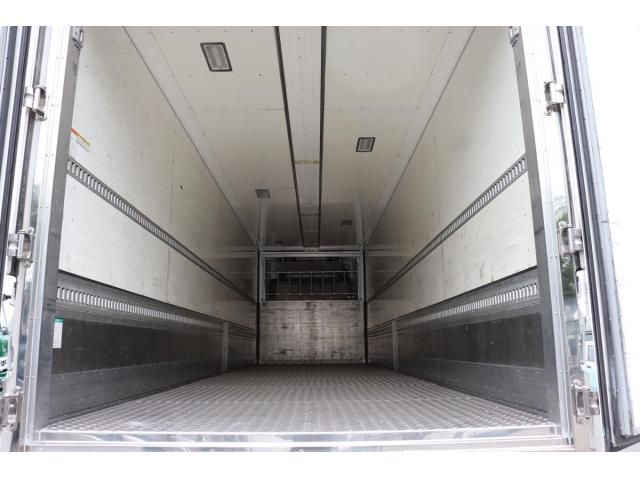 Hino PROFIA 2020-10 8331948-5