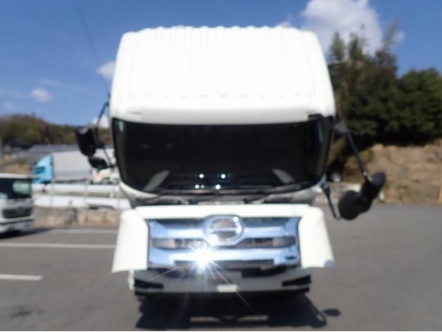 Hino PROFIA 2025-10 8331944-14
