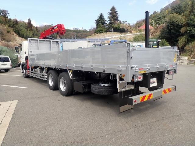 Hino PROFIA 2025-10 8331944-3