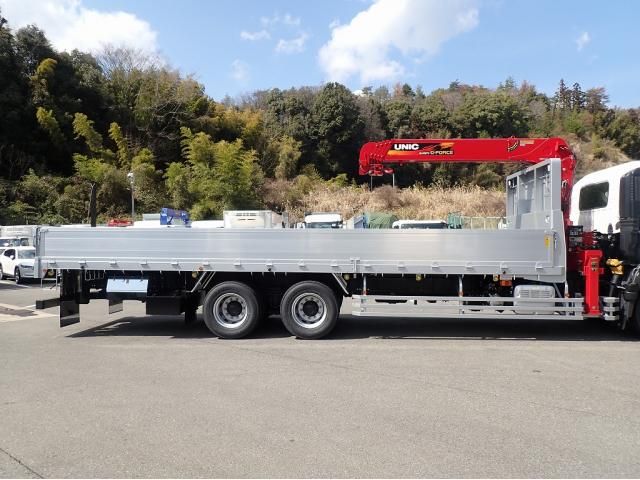 Hino PROFIA 2025-10 8331944-5