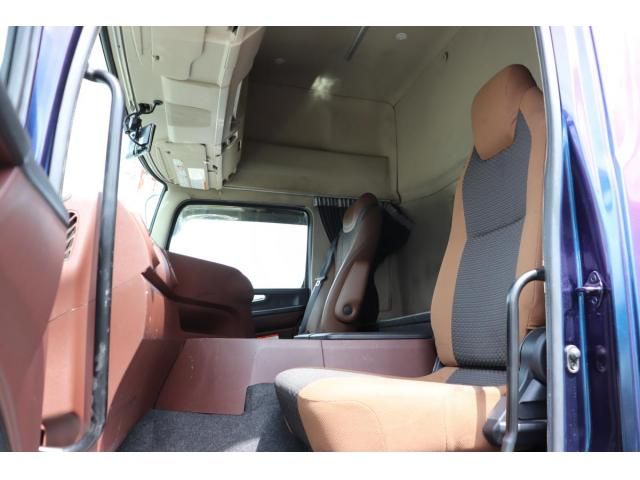 Hino PROFIA 2020-03 8331956-20