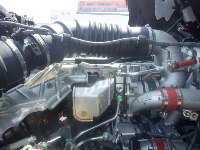 Hino PROFIA 2025-11 8331950-28