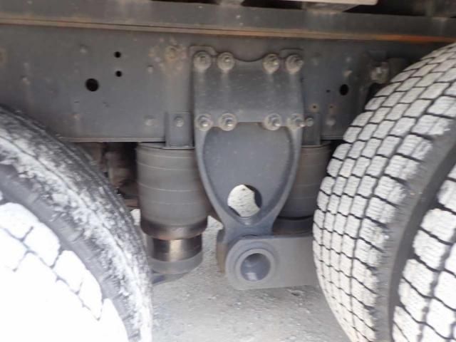 Hino PROFIA 2017-09 8331952-18