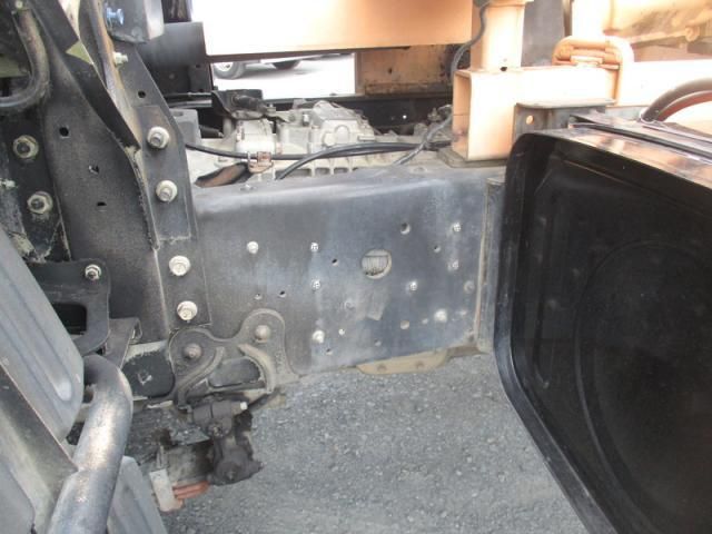 Hino PROFIA 2006-02 8331967-10
