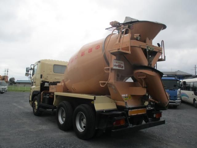 Hino PROFIA 2006-03 8331968-9