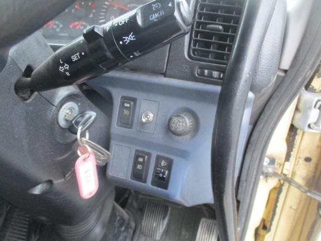 Hino PROFIA 2006-03 8331968-29