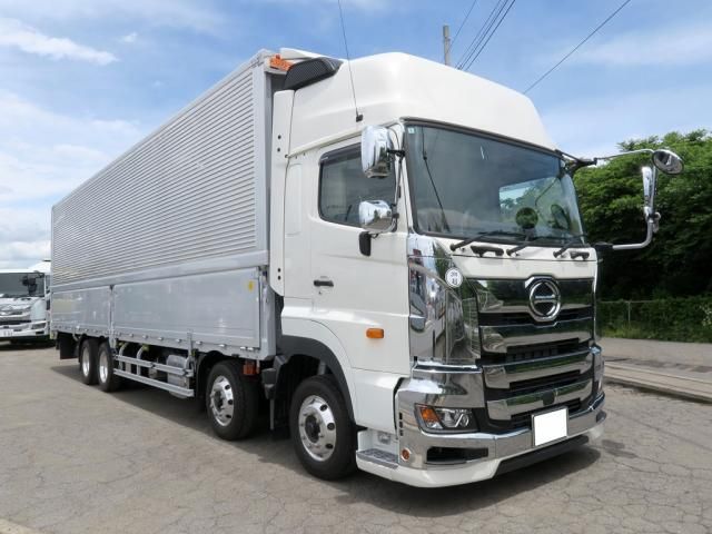 Hino PROFIA 2026-01 8331947-0