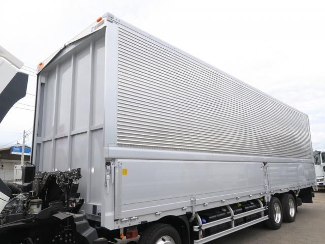 Hino PROFIA 2026-01 8331947-14
