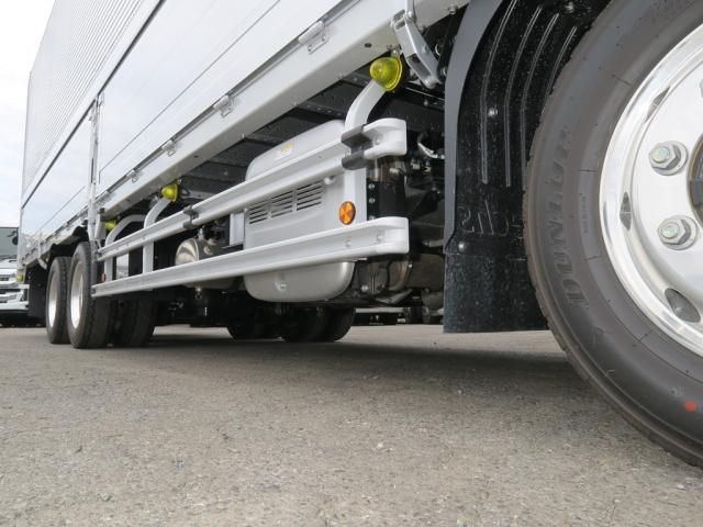 Hino PROFIA 2026-01 8331947-15