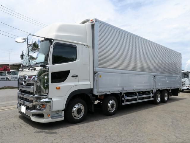 Hino PROFIA 2026-01 8331947-1
